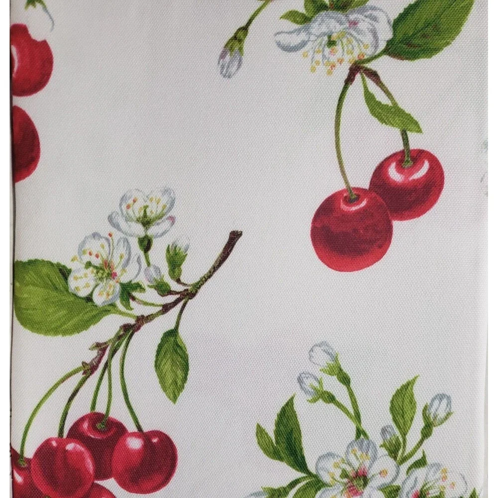 Printed Spillproof Tablecloth, 70